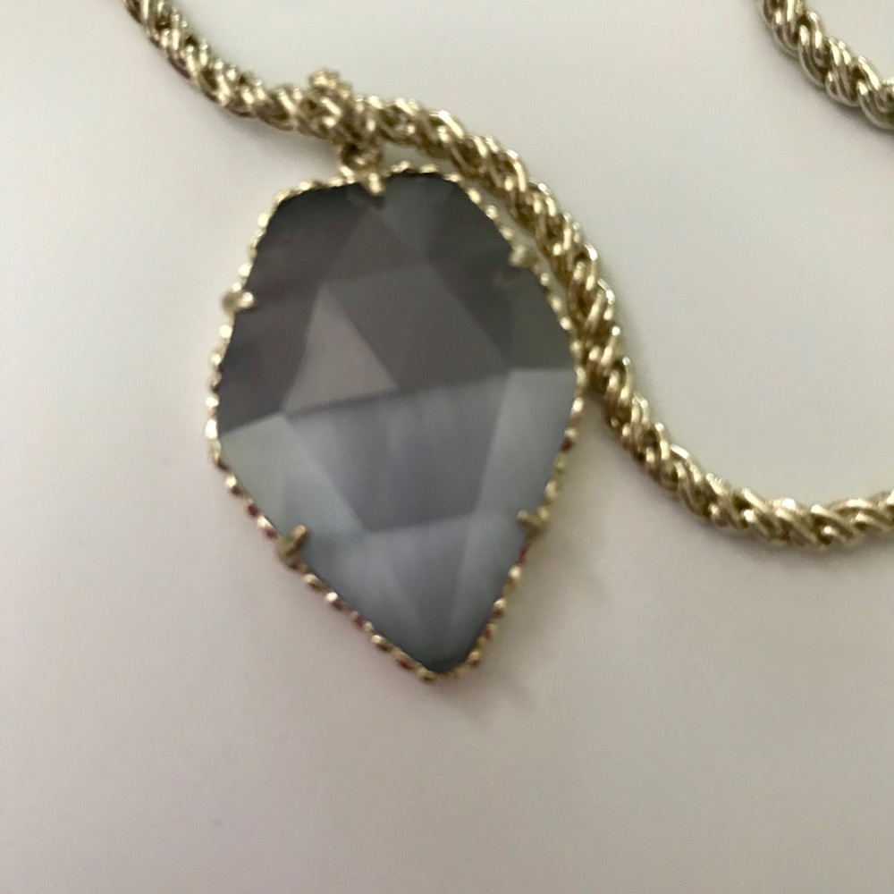 Kendra Scott Necklace